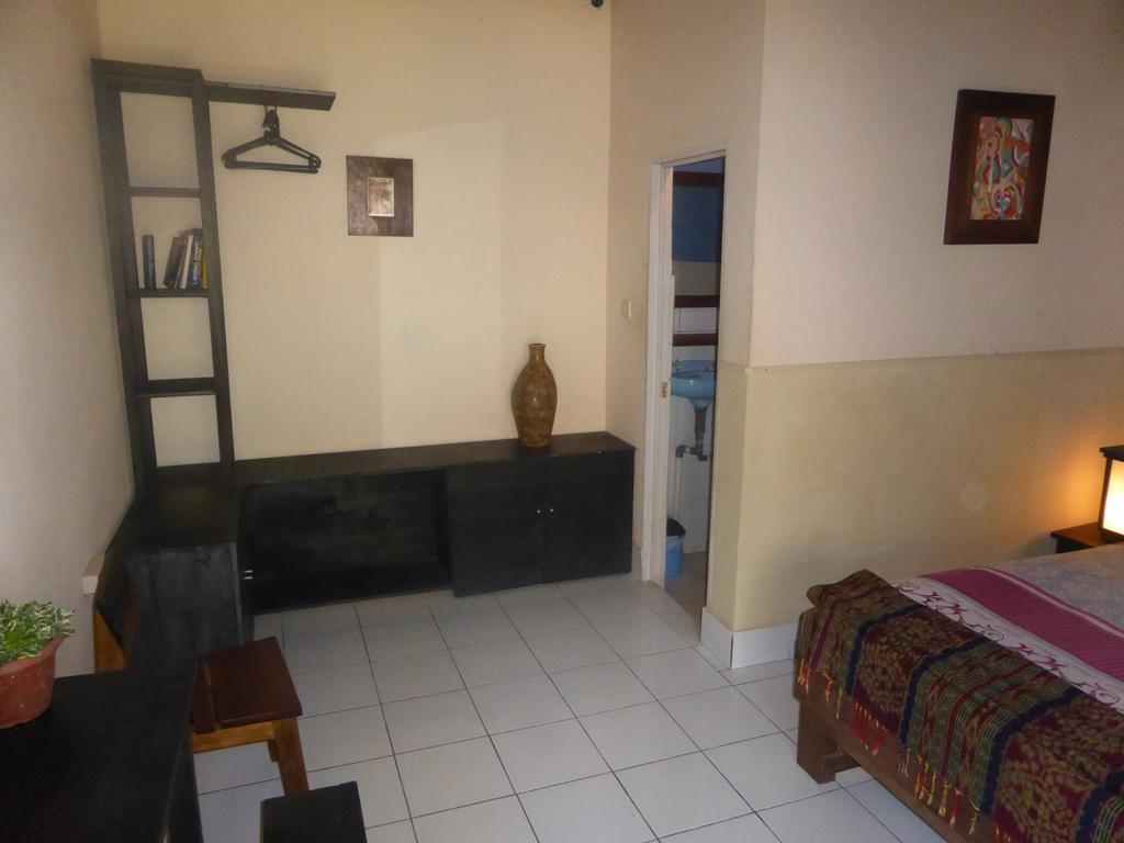 La Casa Homestay Сенгиги Екстериор снимка
