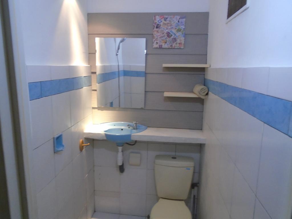 La Casa Homestay Сенгиги Екстериор снимка