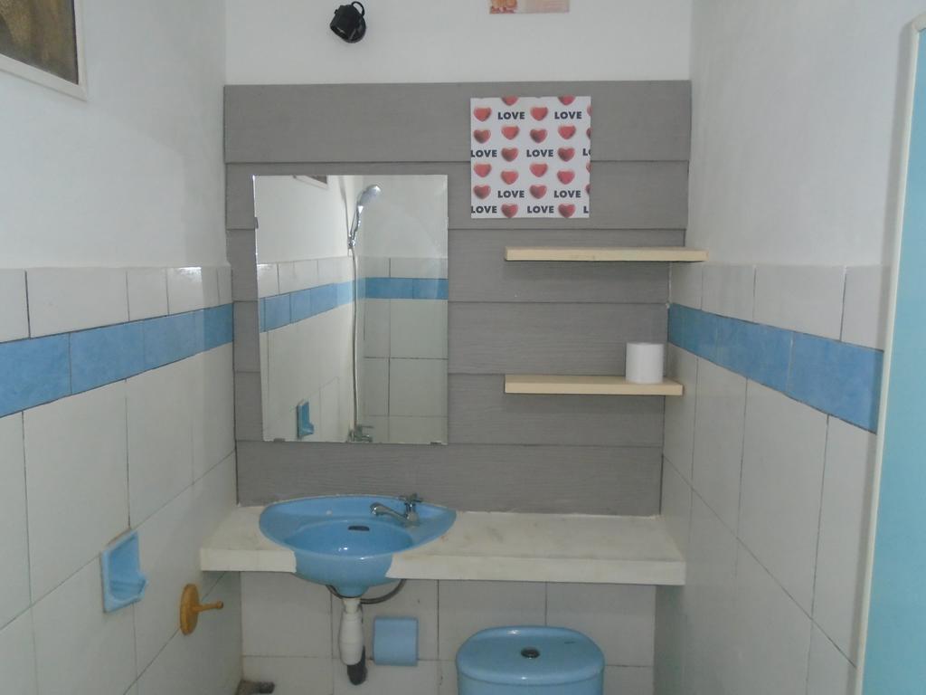 La Casa Homestay Сенгиги Екстериор снимка