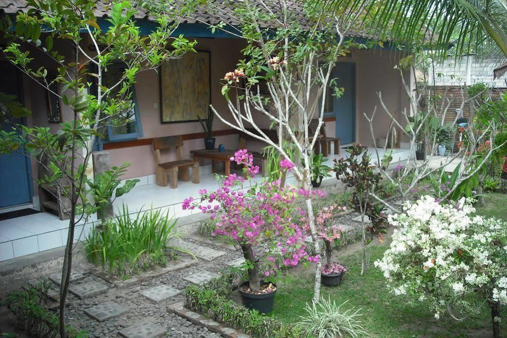 La Casa Homestay Сенгиги Екстериор снимка