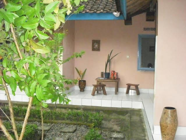 La Casa Homestay Сенгиги Екстериор снимка
