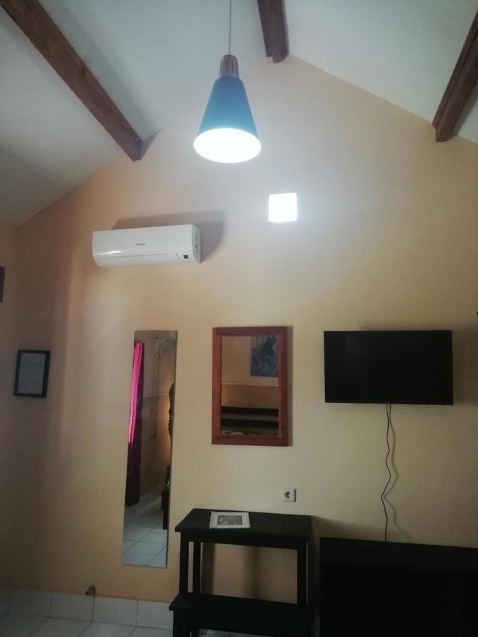 La Casa Homestay Сенгиги Екстериор снимка