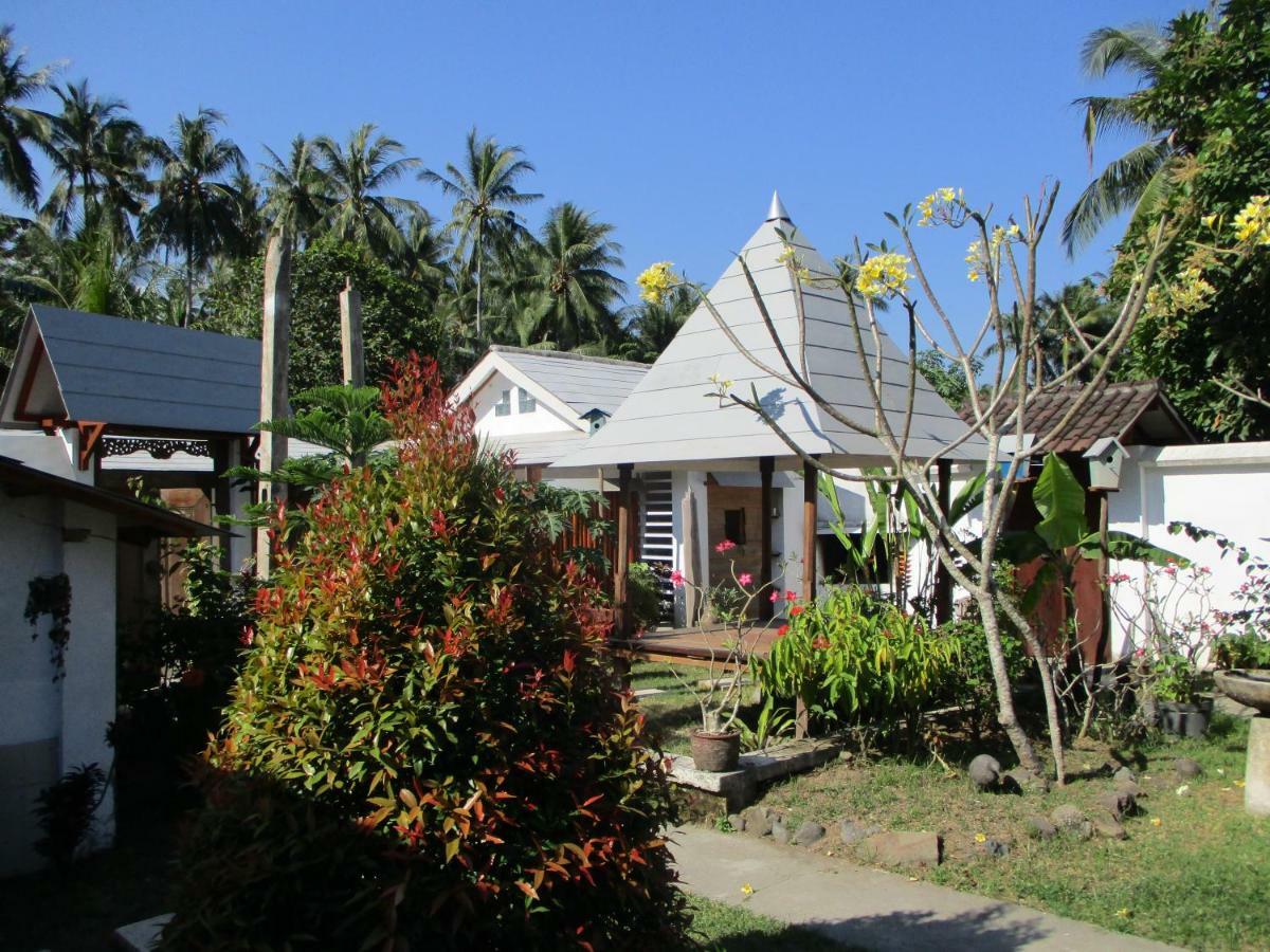La Casa Homestay Сенгиги Екстериор снимка